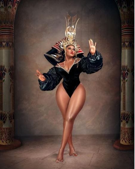 Destiny Etiko celebrates birthday with stunning photos