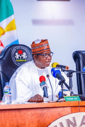APC dissolves Presidential Marketing campaign Council 46 APC dissolves Presidential Marketing campaign Council