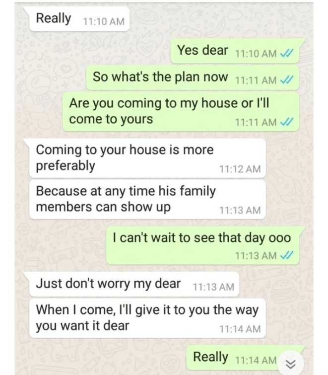 Nigerian Man Left In Tears After seeing His wife’s chat with her boss (Screenshots)