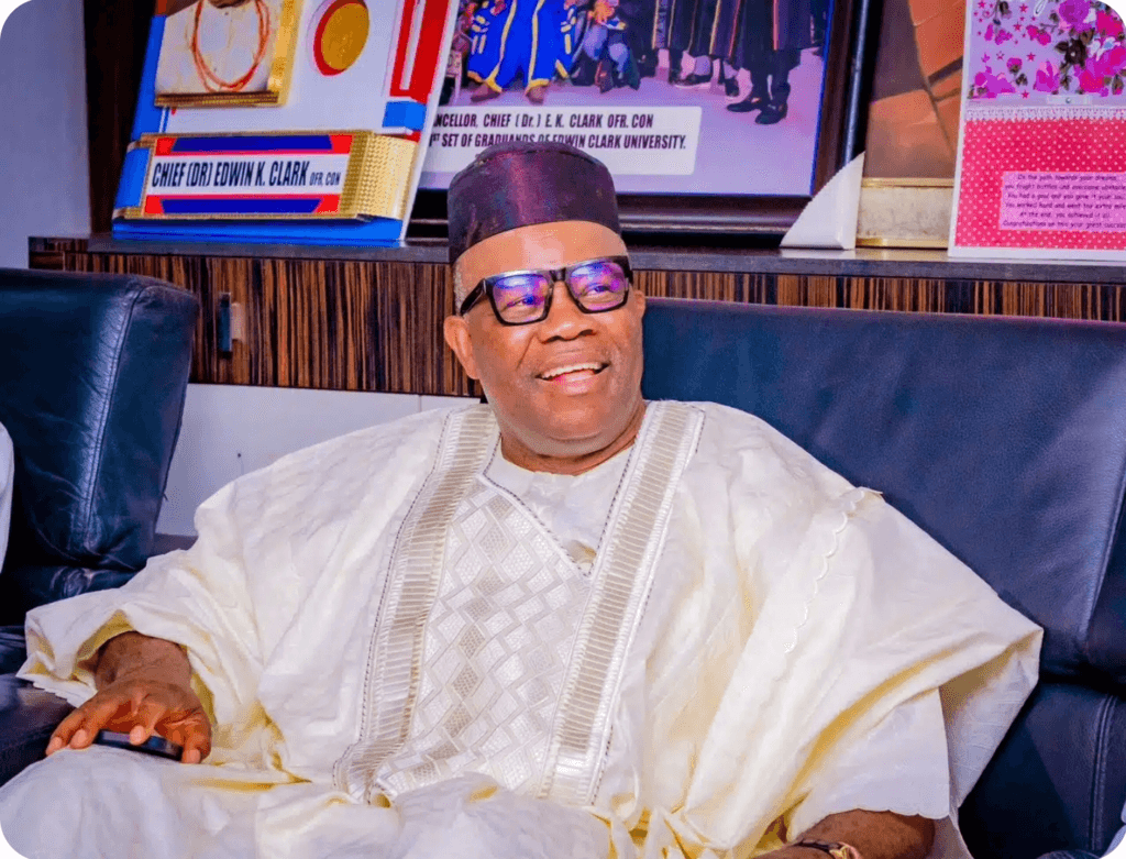 Senator Akpabio Emerges New Senate President