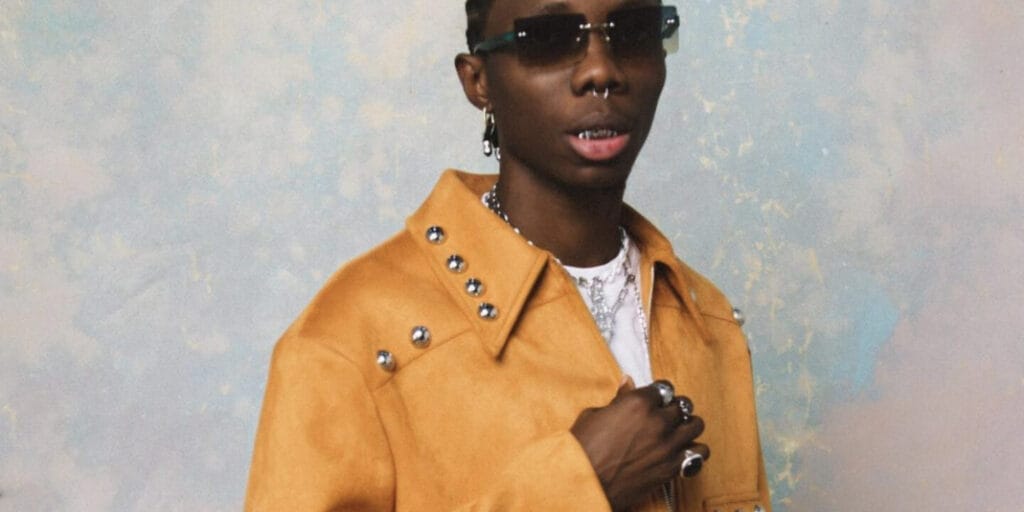 Blaqbonez Claims To Be Most Handsome Artist In Nigeria.