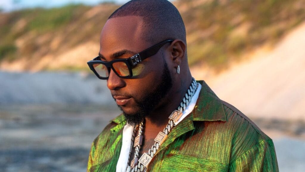 Amidst Debt Allegations, Davido Issues Stern Warning: 'Don'T Beg Me' Davido