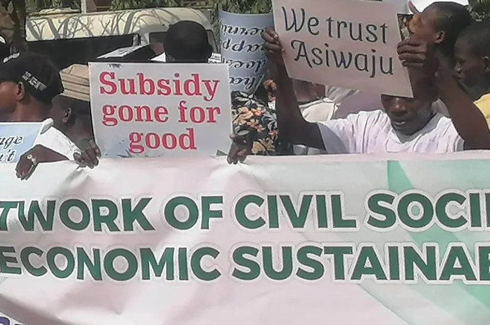 Network of Civil Society Organizations (CSOs) Mobilizes Support for Tinubu's Economic Policies 46 Network of Civil Society Organizations (CSOs) Mobilizes Support for Tinubu's Economic Policies