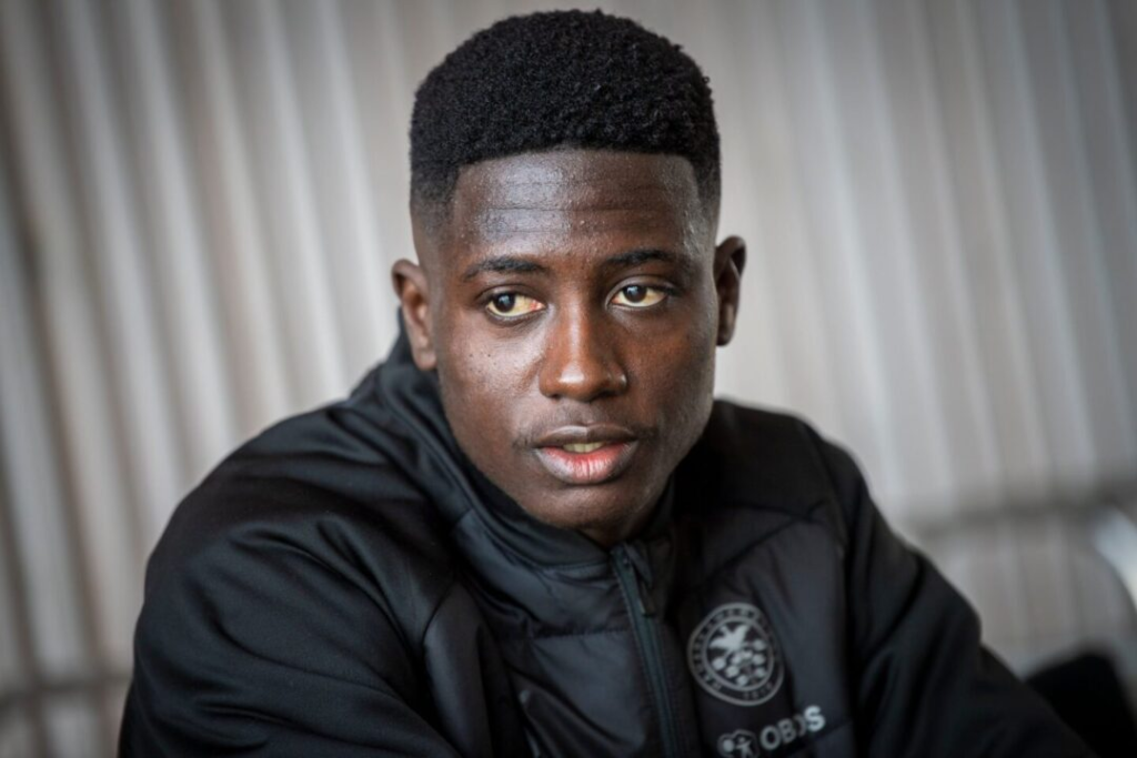 "Ivory Coast Midfielder Passes Away at 19 Years Old"