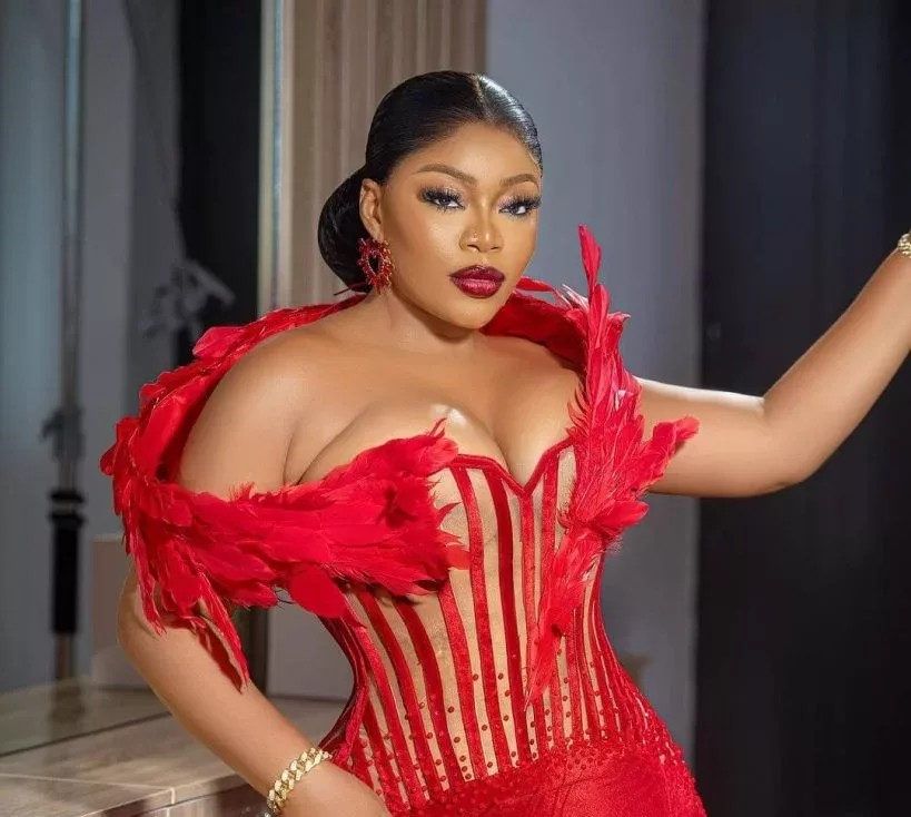 Ashmusy Recounts Being Labeled a 'Runs Girl' Due to Wearing Revealing Outfits
