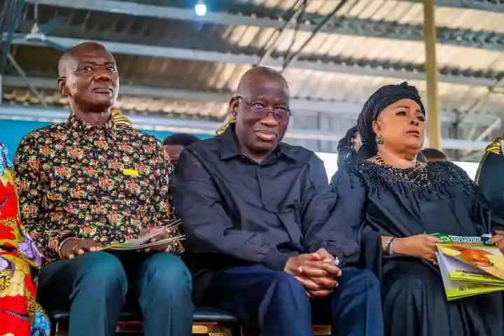 Jonathan Urges Nigerians To Pray For His Mother