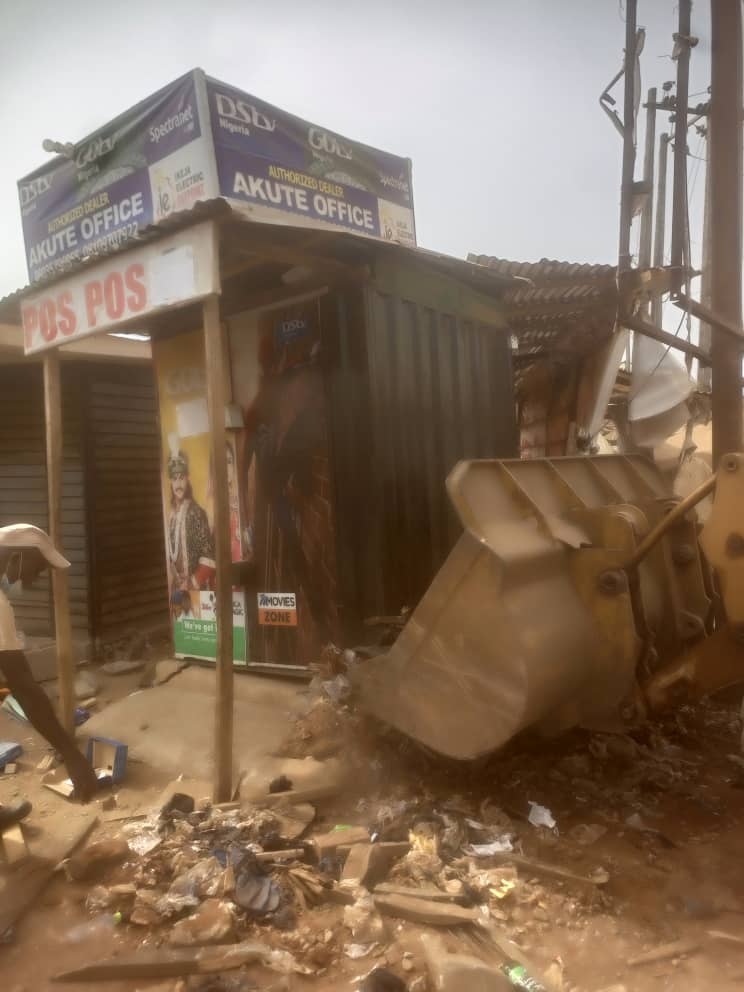 Ogun State Demolishes Shanties at Akute