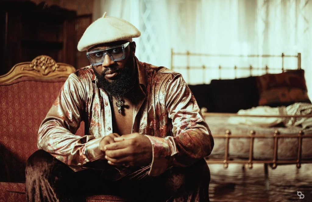 Praiz Unveils February Release for New Project 'LOVRBOY'.