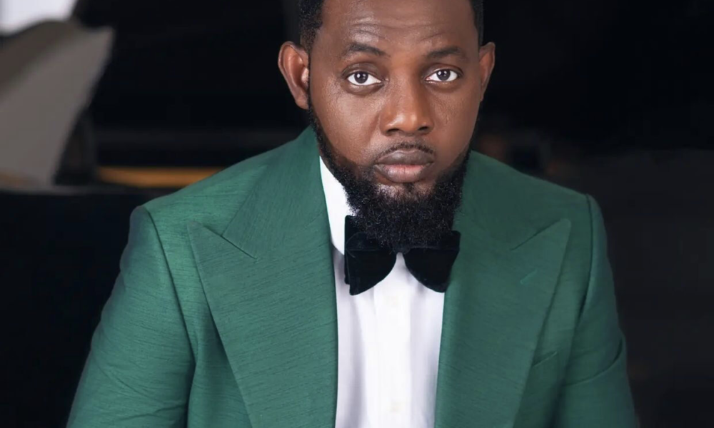 Comedian Ay Recalls Meeting Rmd While Working As A Bartender