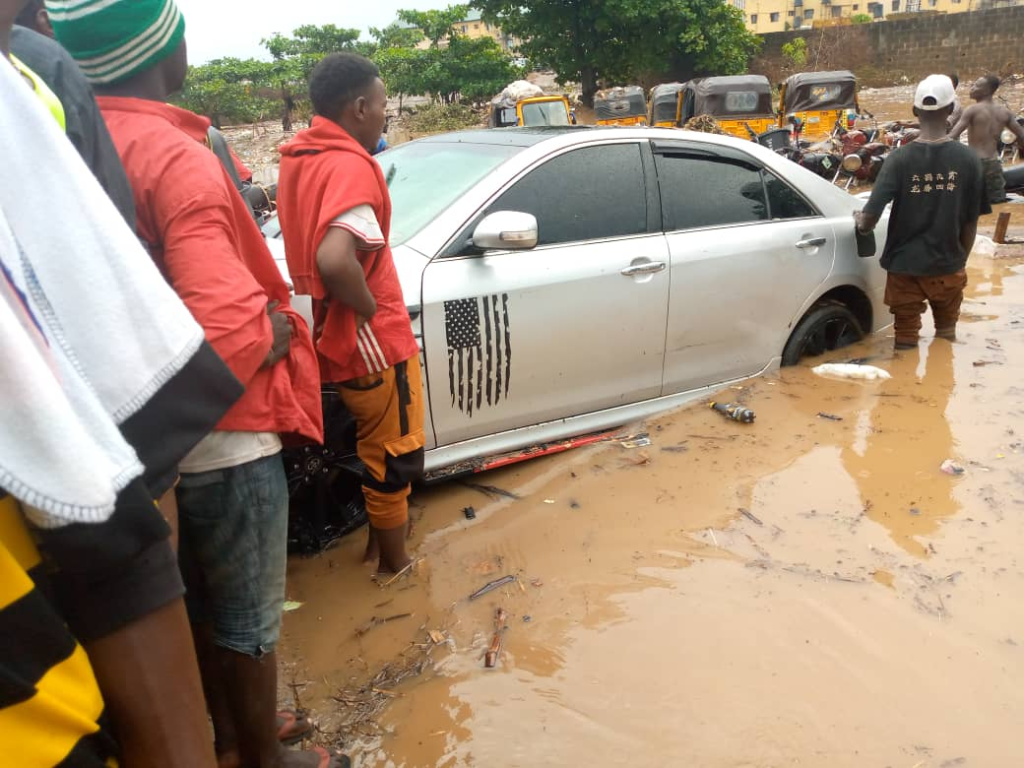 Lagos Hit by Rain and Floods, Captured in Photos 55 image 848