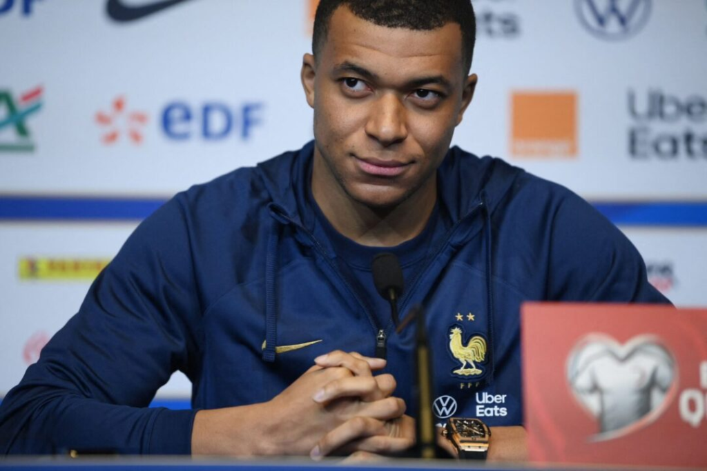 Real Madrid Reveals Massive Sign-On Bonus Offered to Kylian Mbappe
