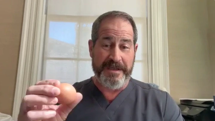 As a Heart Surgeon, Here's What You Need to Know About Eggs, Heart Health, and Your Well-Being