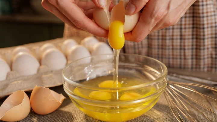 As a Heart Surgeon, Here's What You Need to Know About Eggs, Heart Health, and Your Well-Being