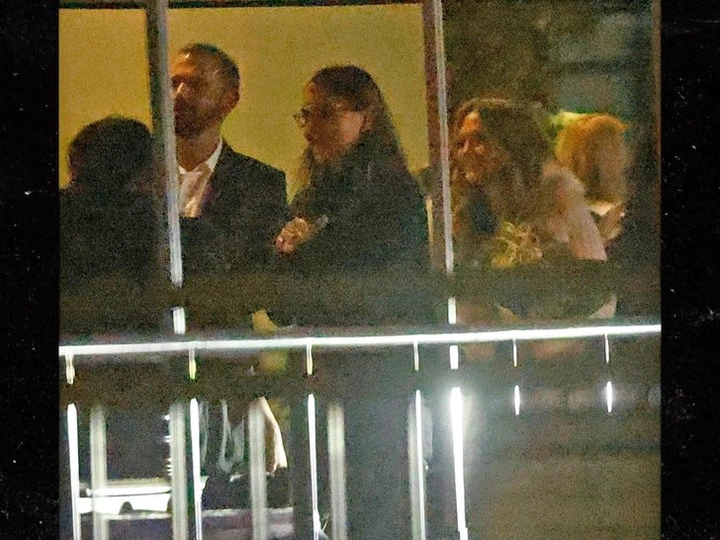 Ben Affleck, Jennifer Lopez, and Jennifer Garner Reunite at Their Kids' School Play