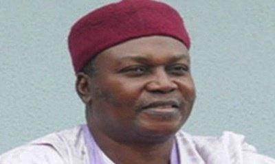 Ex-Taraba Governor Darius Ishaku Allegedly Gave $5,000 To Aide To Evade Efcc Investigation