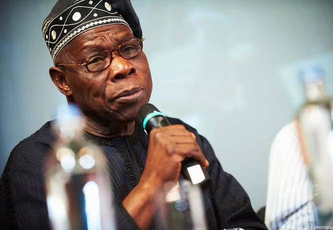 Obasanjo: My Wristwatch Disappeared While Extending a Hand, and I Declared, "This is Ajegunle"