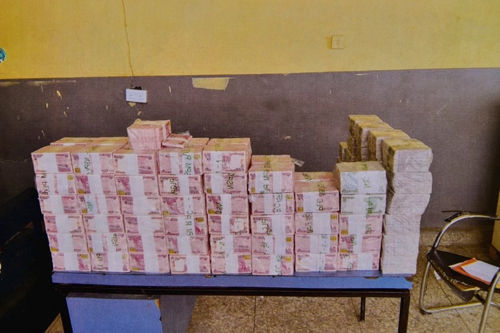 Nigerian Police Officers Arrested for Illegal Operation; Cash Recovered