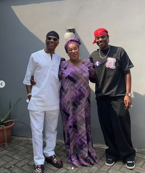 Wizkid, Olamide, and Wande Coal Link Up in the Studio, Fans Anticipate New Music