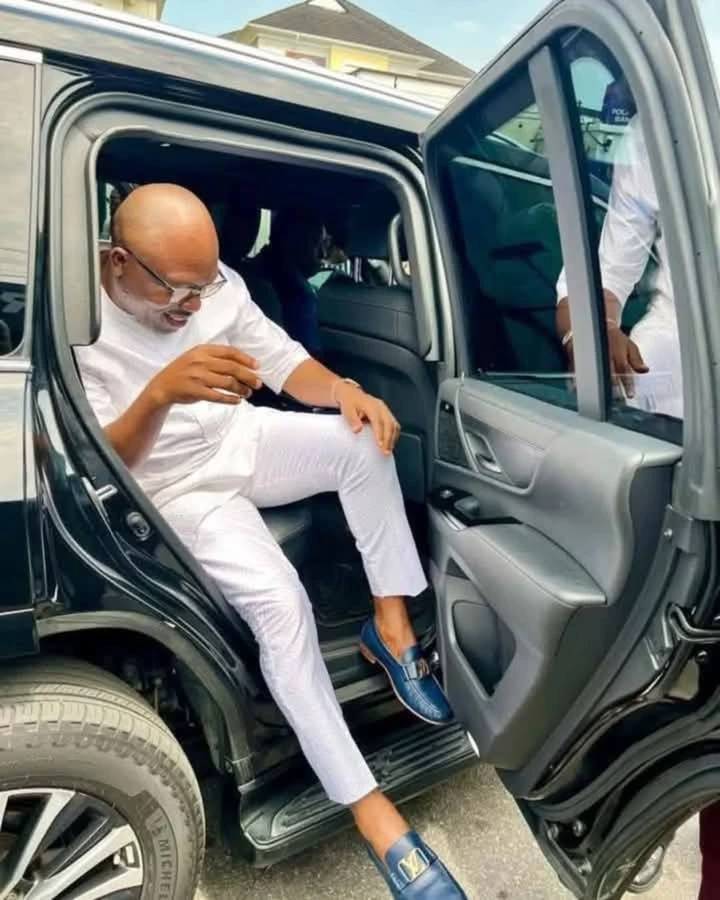 Fubara Makes First Public Appearance in Church After Suspension, Without Heavy Security [Photos]