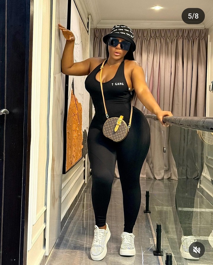 Destiny Etiko Wows Fans With Stunning Evening Look On Instagram (Photos) Destiny Etiko Wows Fans With Stunning Evening Look On Instagram (Photos)