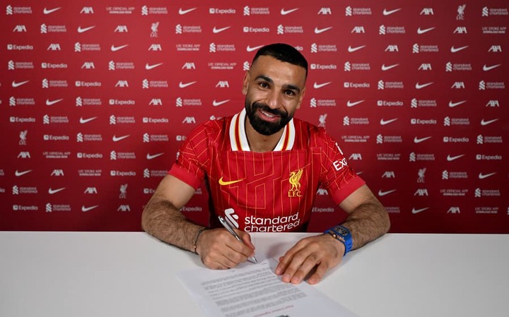 Official: Mohamed Salah Signs New Liverpool Deal, Commits Until 2027