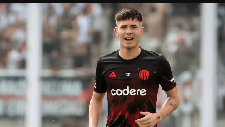 Man Utd Given Clear Path To Sign Argentine Wonderkid As Real Madrid Exit Race Man Utd Given Clear Path To Sign Argentine Wonderkid As Real Madrid Exit Race