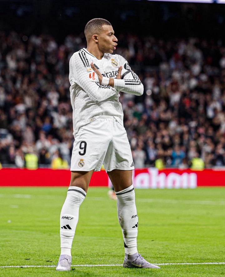 Kylian Mbappé Nets Hat-Trick In El Clásico, Hits 39 Goals For The Season — Fabrizio Romano Reports Kylian Mbappé Nets Hat-Trick In El Clásico, Hits 39 Goals For The Season — Fabrizio Romano Reports