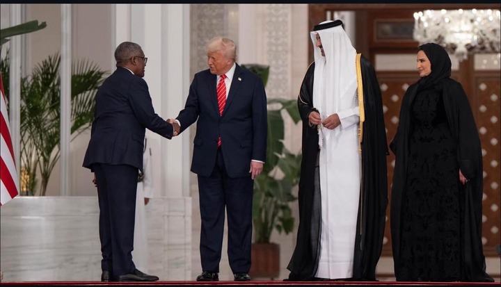 Mixed Reactions As Femi Otedola Reacts To Viral Photo Of Dangote And Donald Trump In Qatar Mixed Reactions As Femi Otedola Reacts To Viral Photo Of Dangote And Donald Trump In Qatar